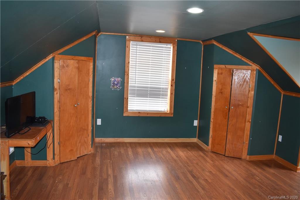 403 Randall Road Marion, NC 28752 - Photo 29 of 48 Gallery Image 29