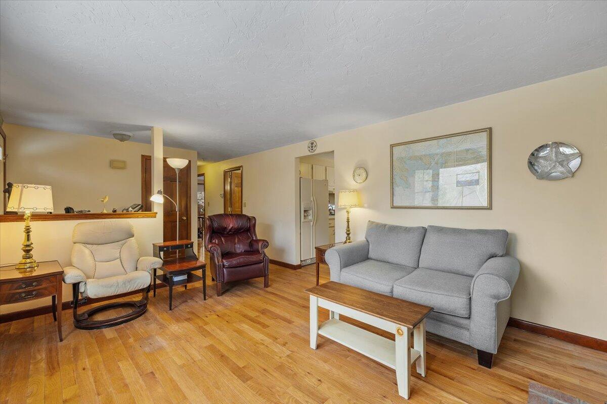 146 Clay Pond Road Buzzards Bay, MA 02532 - Photo 11 of 23 08-0027