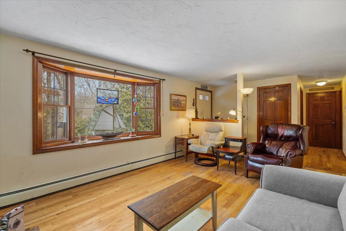 146 Clay Pond Road Buzzards Bay, MA 02532 - Photo 12 of 23 09-0030