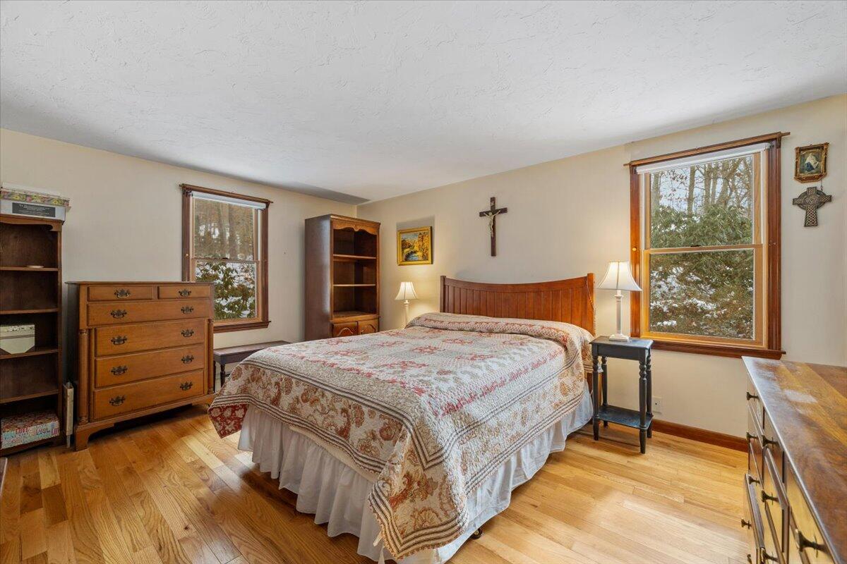 146 Clay Pond Road Buzzards Bay, MA 02532 - Photo 17 of 23 14-0045