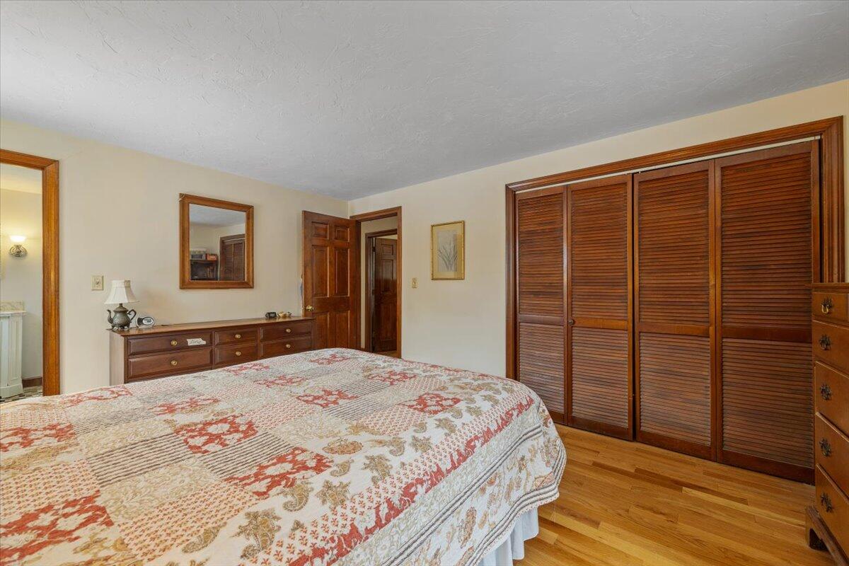 146 Clay Pond Road Buzzards Bay, MA 02532 - Photo 18 of 23 15-0048