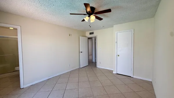 $2,450 | 4440 West Yucca Street, Glendale, AZ 85304