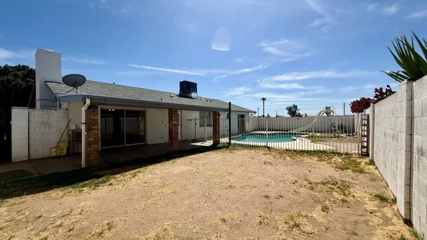 $2,450 | 4440 West Yucca Street, Glendale, AZ 85304