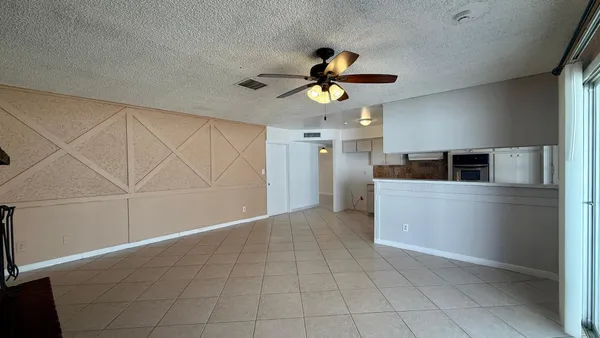 $2,450 | 4440 West Yucca Street, Glendale, AZ 85304
