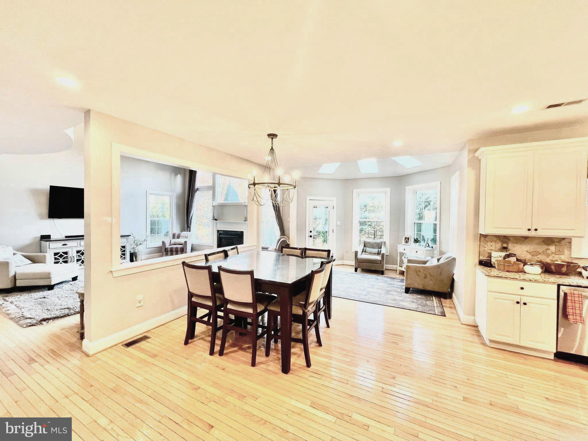 8 Corbin Drive Exton, PA 19341 - Photo 20 of 92 Informal_dining_room_1