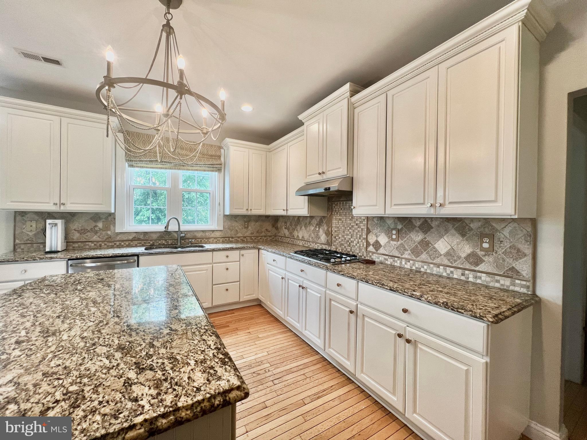 8 Corbin Drive Exton, PA 19341 - Photo 24 of 92 Kitchen_3