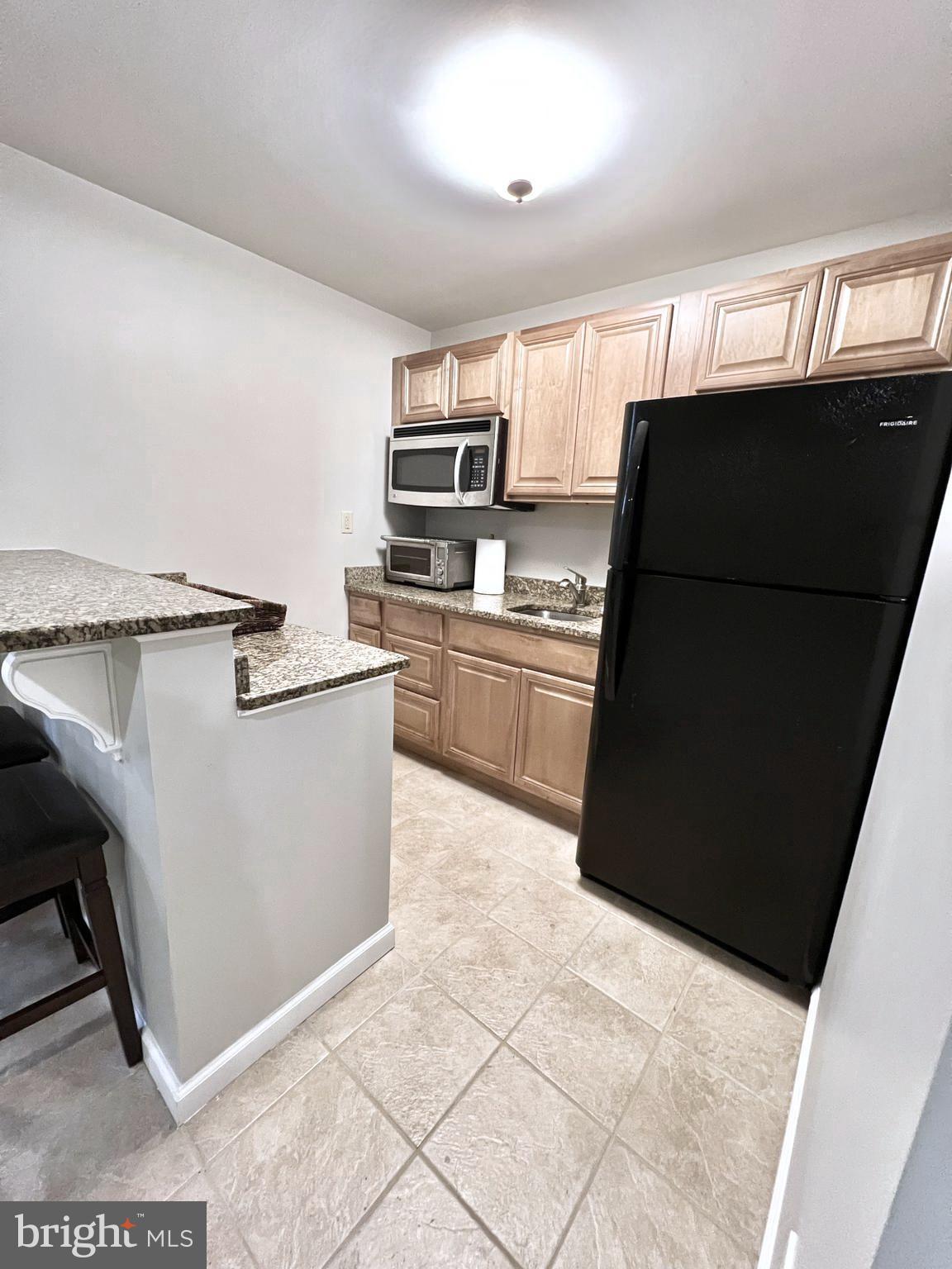 8 Corbin Drive Exton, PA 19341 - Photo 68 of 92 In-law suite Kitchenette_1