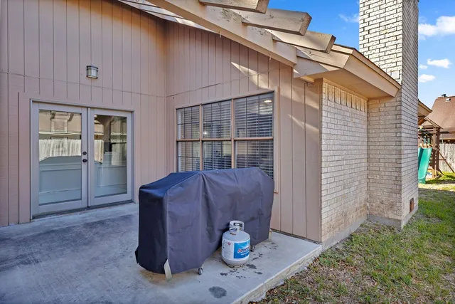 $305,000 | 4129 Wood River Drive, Corpus Christi, TX 78410