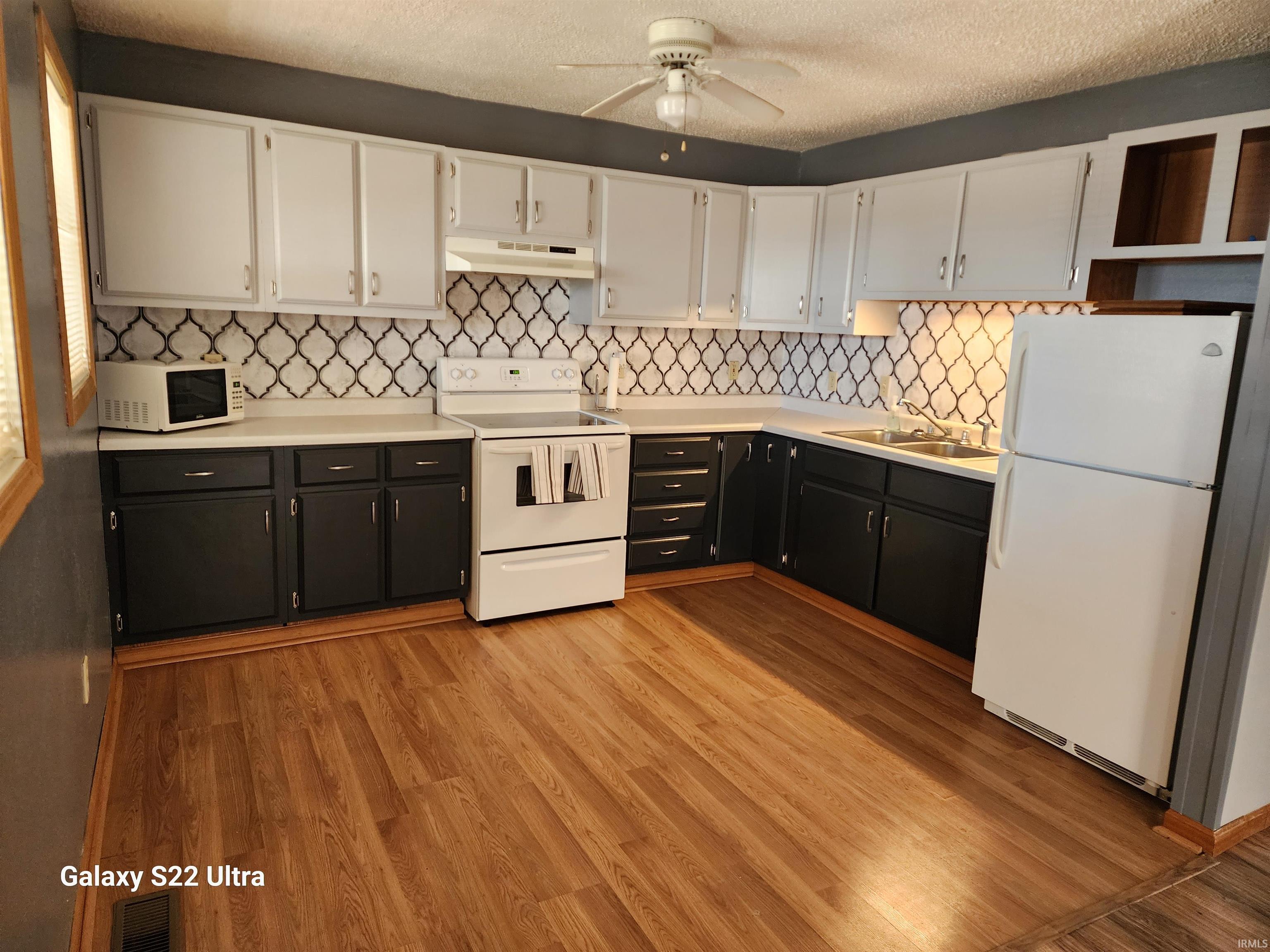255 Spring Beach Road Rome City, IN 46784 - Photo 7 of 9