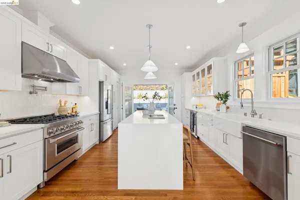 $2,495,000 | 1001 Cragmont Avenue, Berkeley, CA 94708