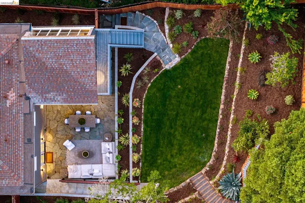 $2,495,000 | 1001 Cragmont Avenue, Berkeley, CA 94708