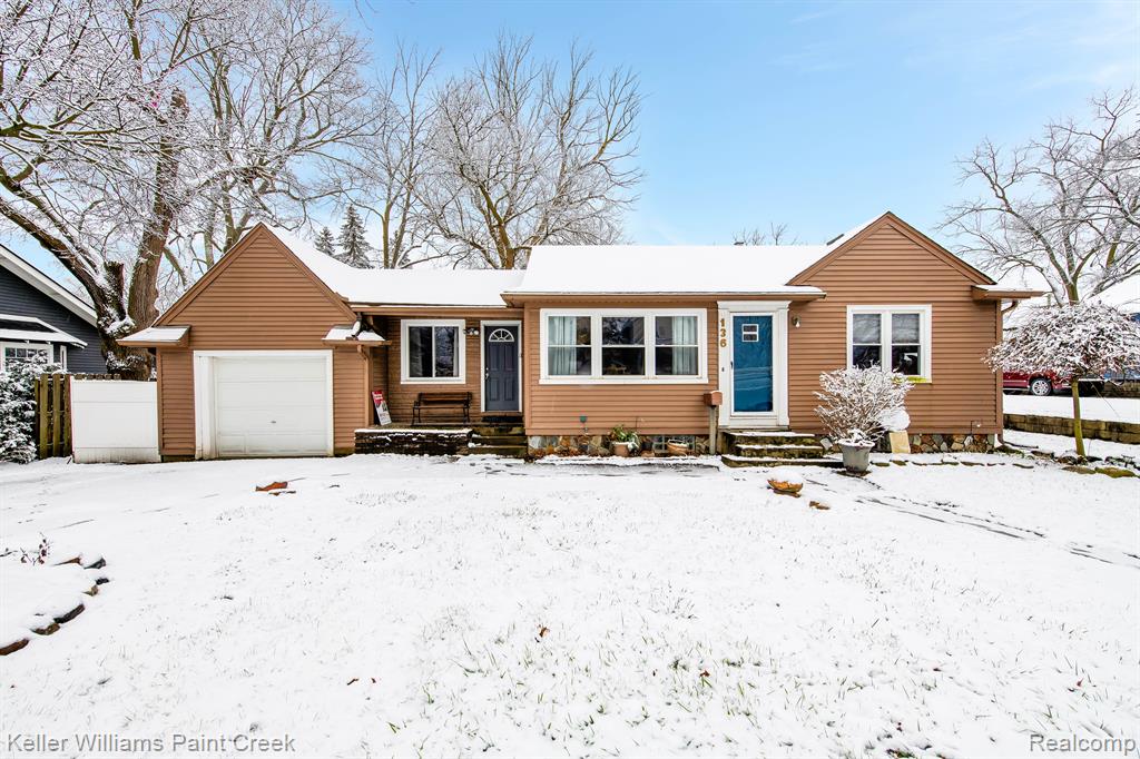 136 Terry Avenue Rochester, MI 48307 - Photo 2 of 31