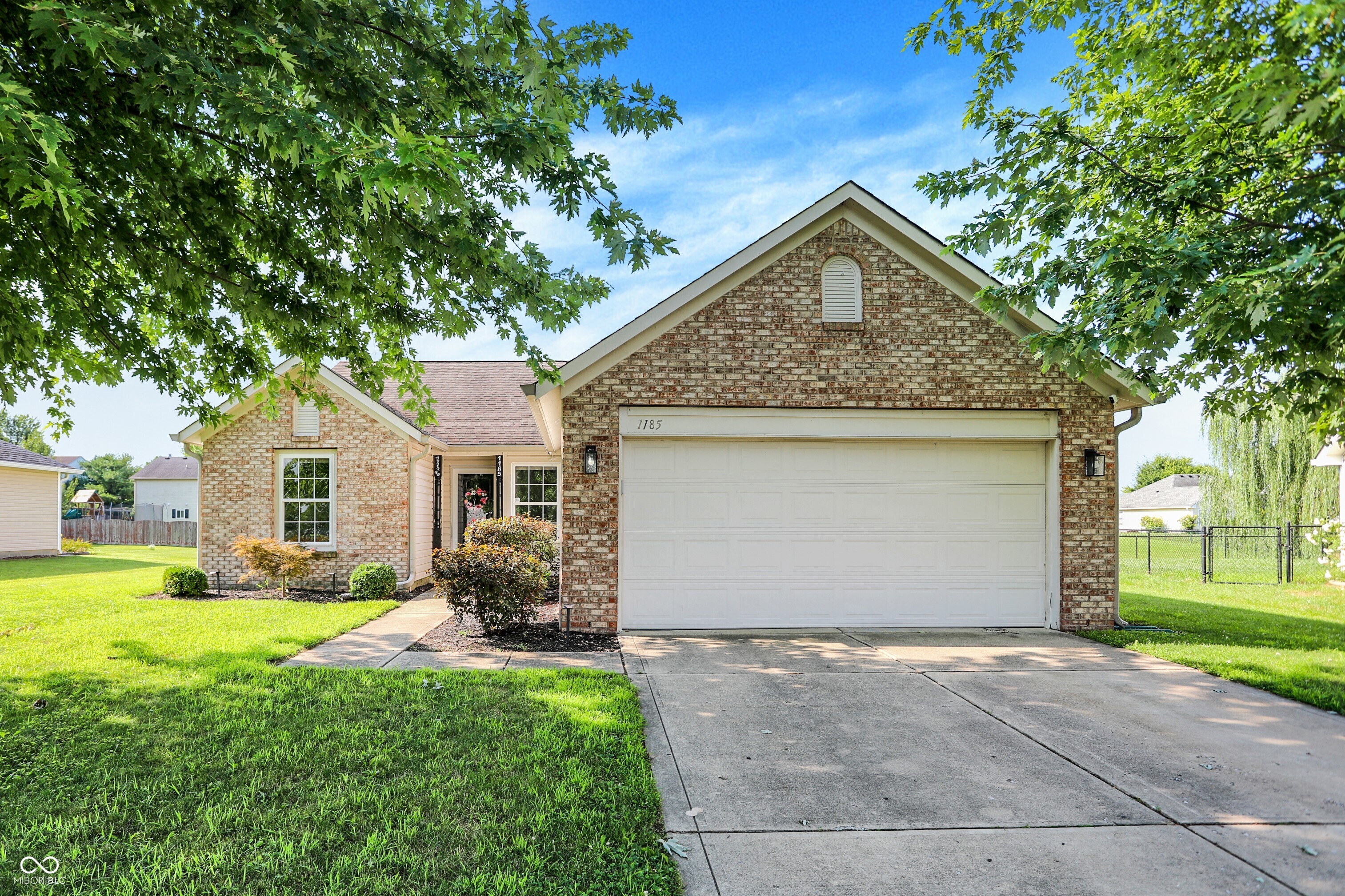 1185 Alder Road Franklin, IN 46131 - Photo 1 of 29