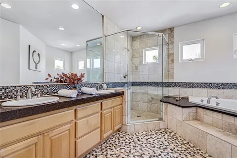 $3,299,000 | 1904 Harkness Street, Manhattan Beach, CA 90266