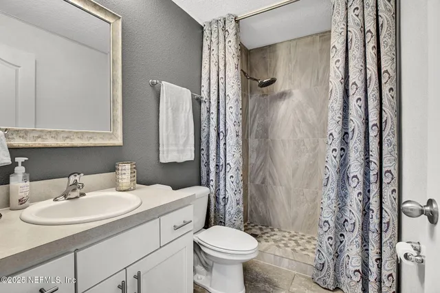 $2,000 | 7070 Sandle Drive, Jacksonville, FL 32219