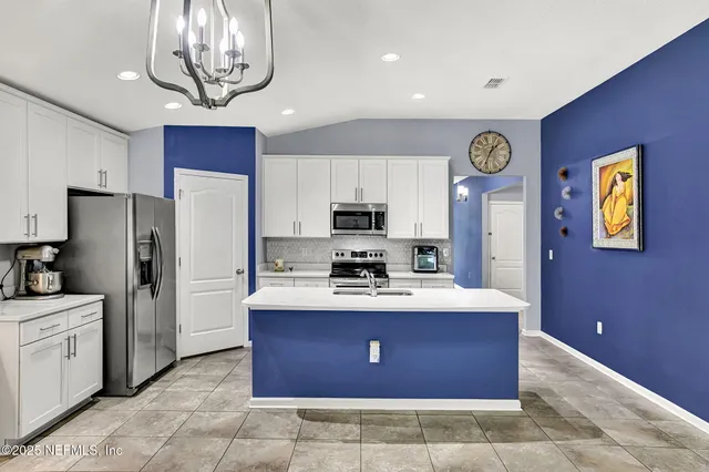 $2,000 | 7070 Sandle Drive, Jacksonville, FL 32219