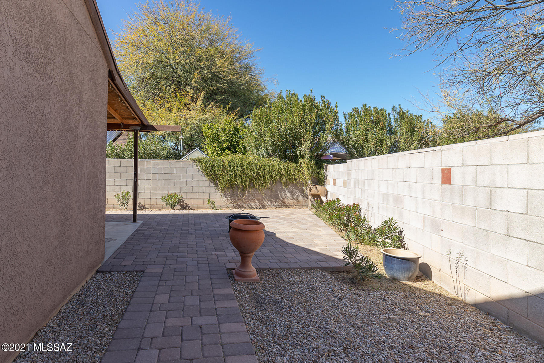 1744 West Ransom Oaks Drive Tucson, AZ 85746 - Photo 3 of 31