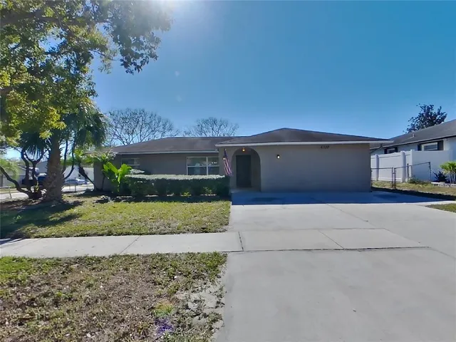 $1,889 | Undisclosed Address, Holiday, FL 34690