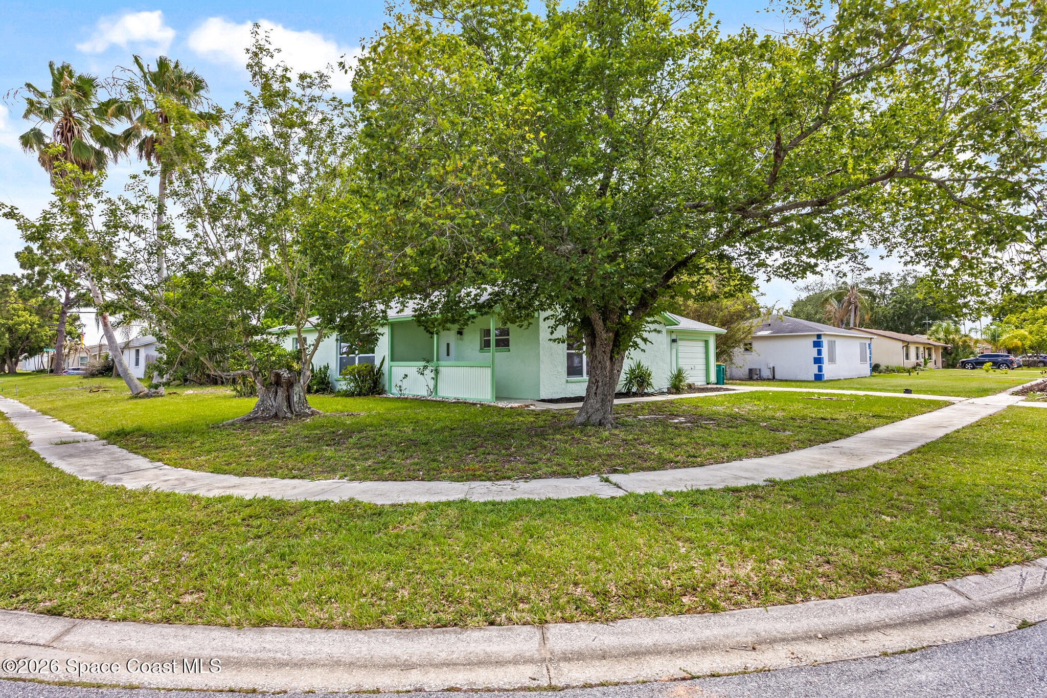 2857 Pennington Place Melbourne, FL 32935 - Photo 24 of 30 side
