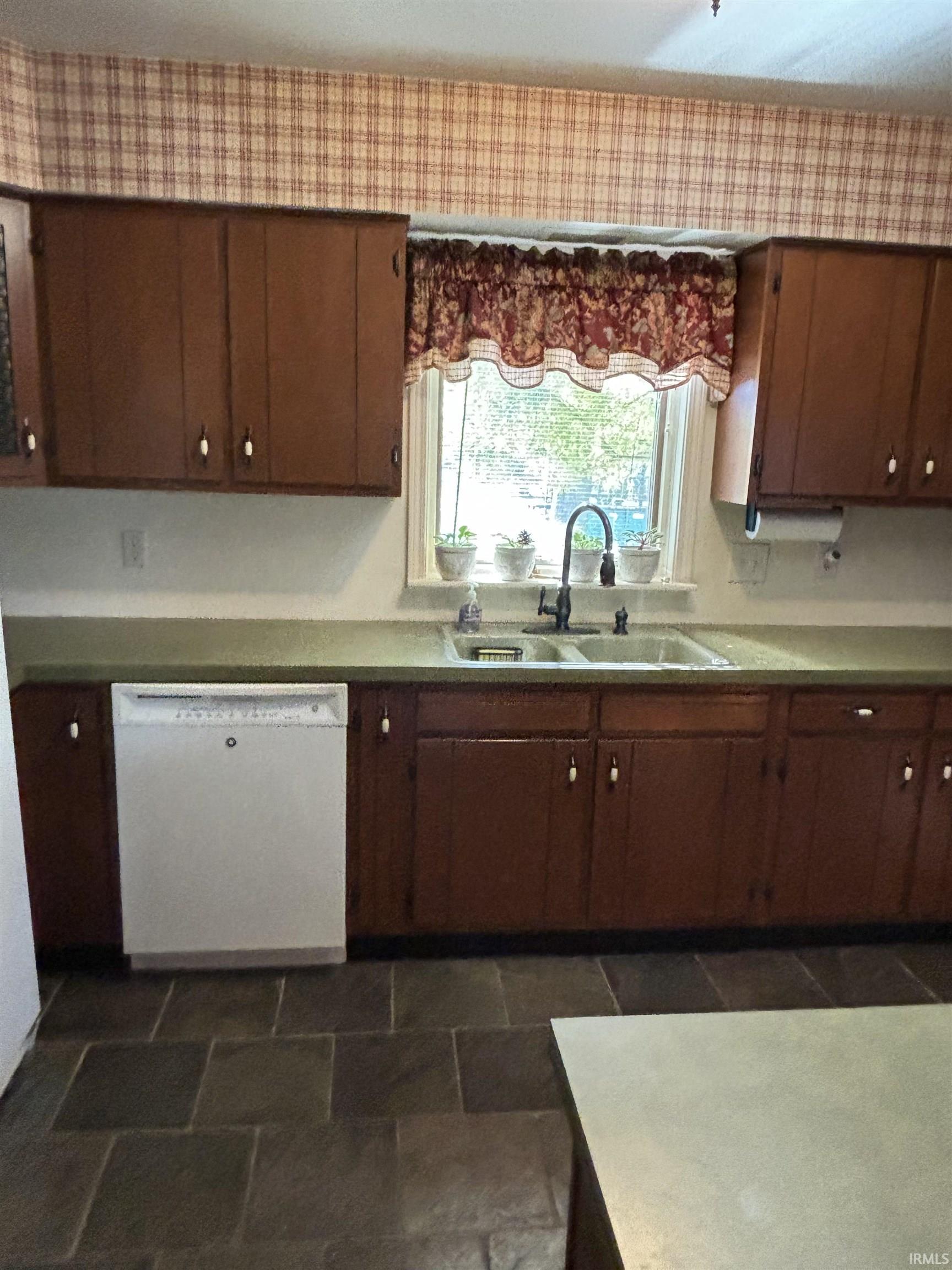 618 Drexel Drive Evansville, IN 47712 - Photo 9 of 26