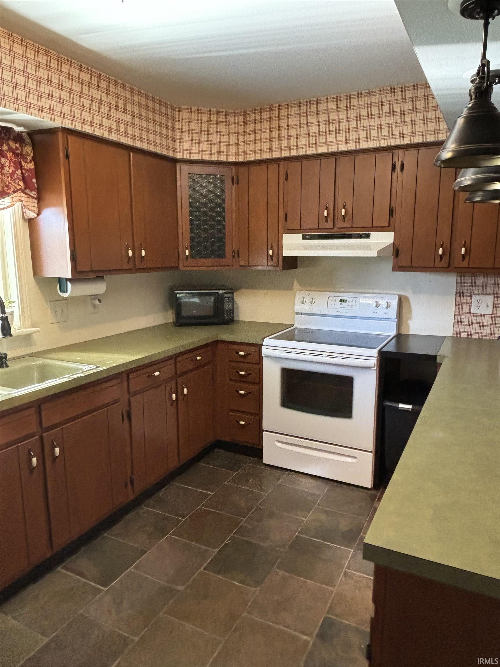 618 Drexel Drive Evansville, IN 47712 - Photo 10 of 26