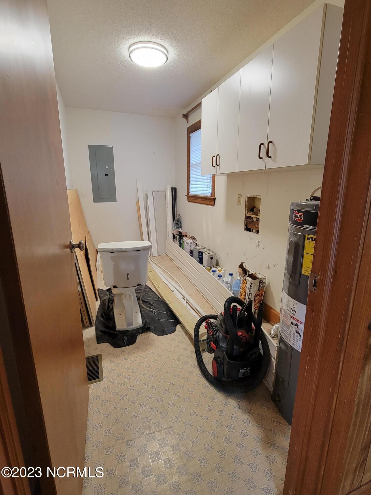 Landry room