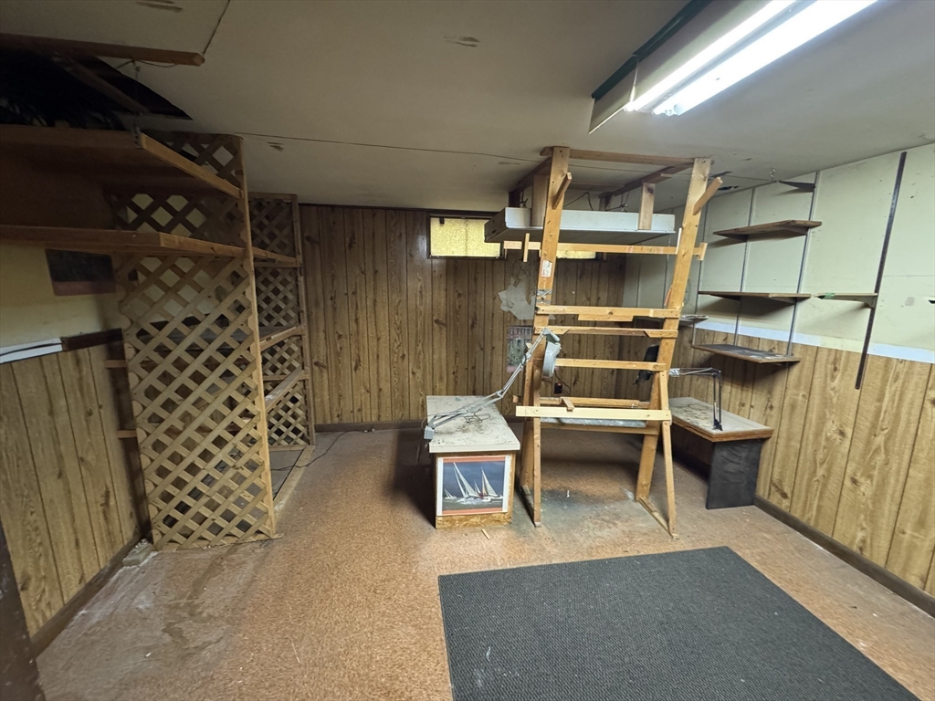 100 Roper Street, Unit D Lowell, MA 01852 - Photo 12 of 18