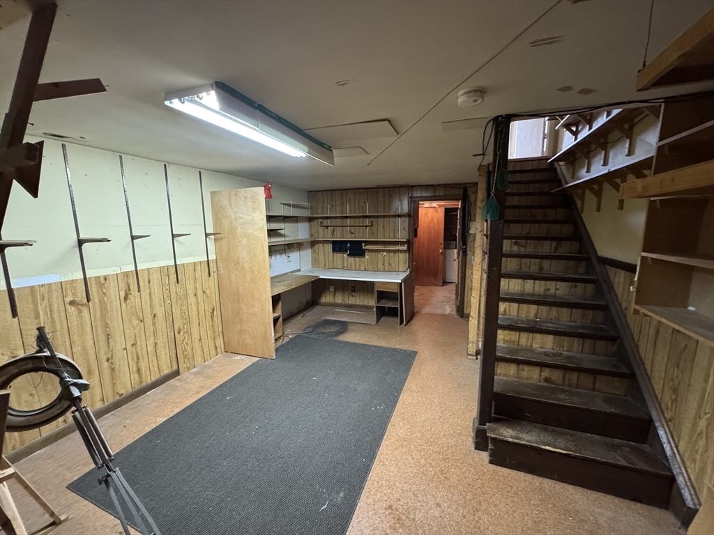 100 Roper Street, Unit D Lowell, MA 01852 - Photo 13 of 18