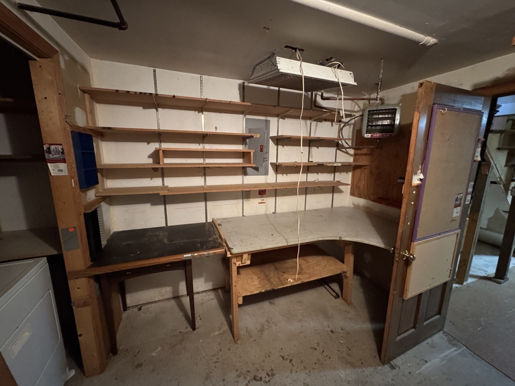 100 Roper Street, Unit D Lowell, MA 01852 - Photo 15 of 18