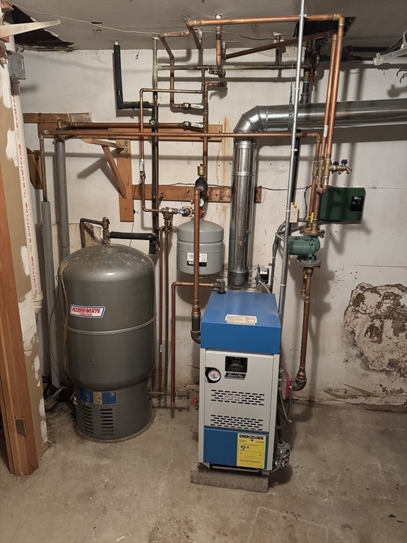 100 Roper Street, Unit D Lowell, MA 01852 - Photo 17 of 18