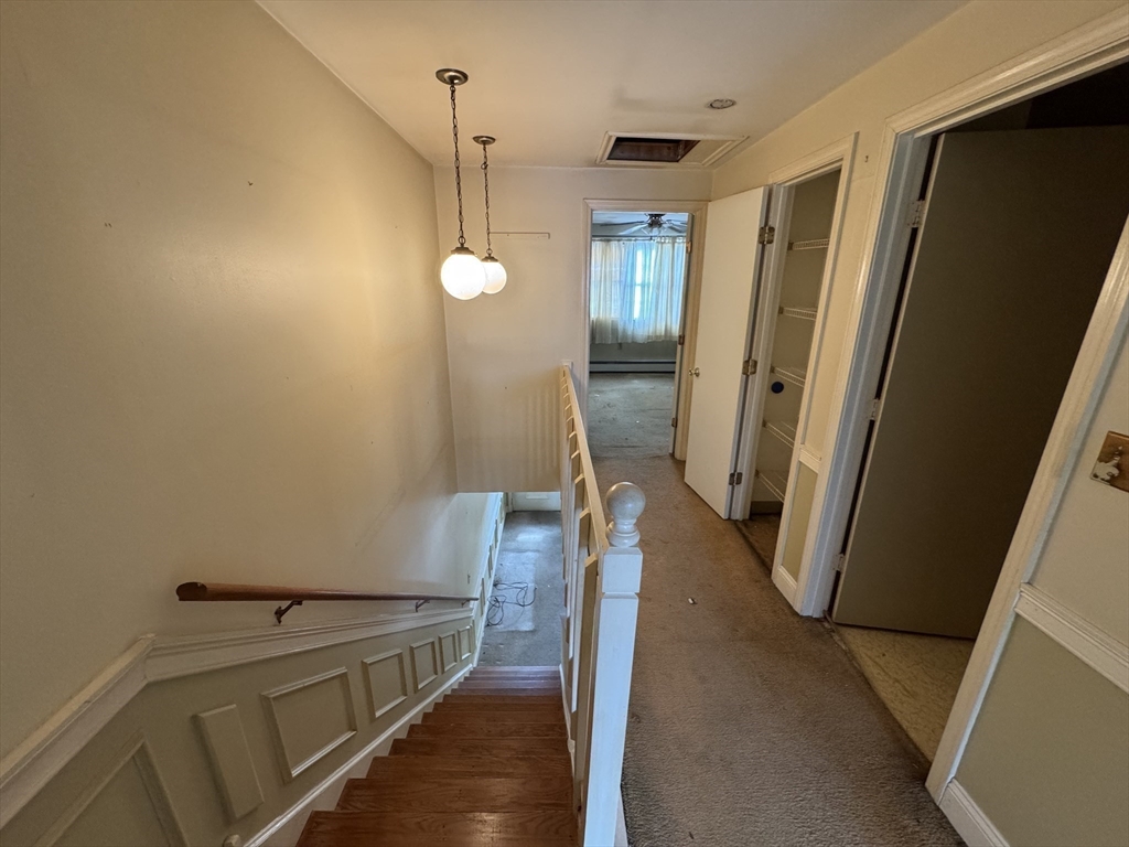 100 Roper Street, Unit D Lowell, MA 01852 - Photo 7 of 18