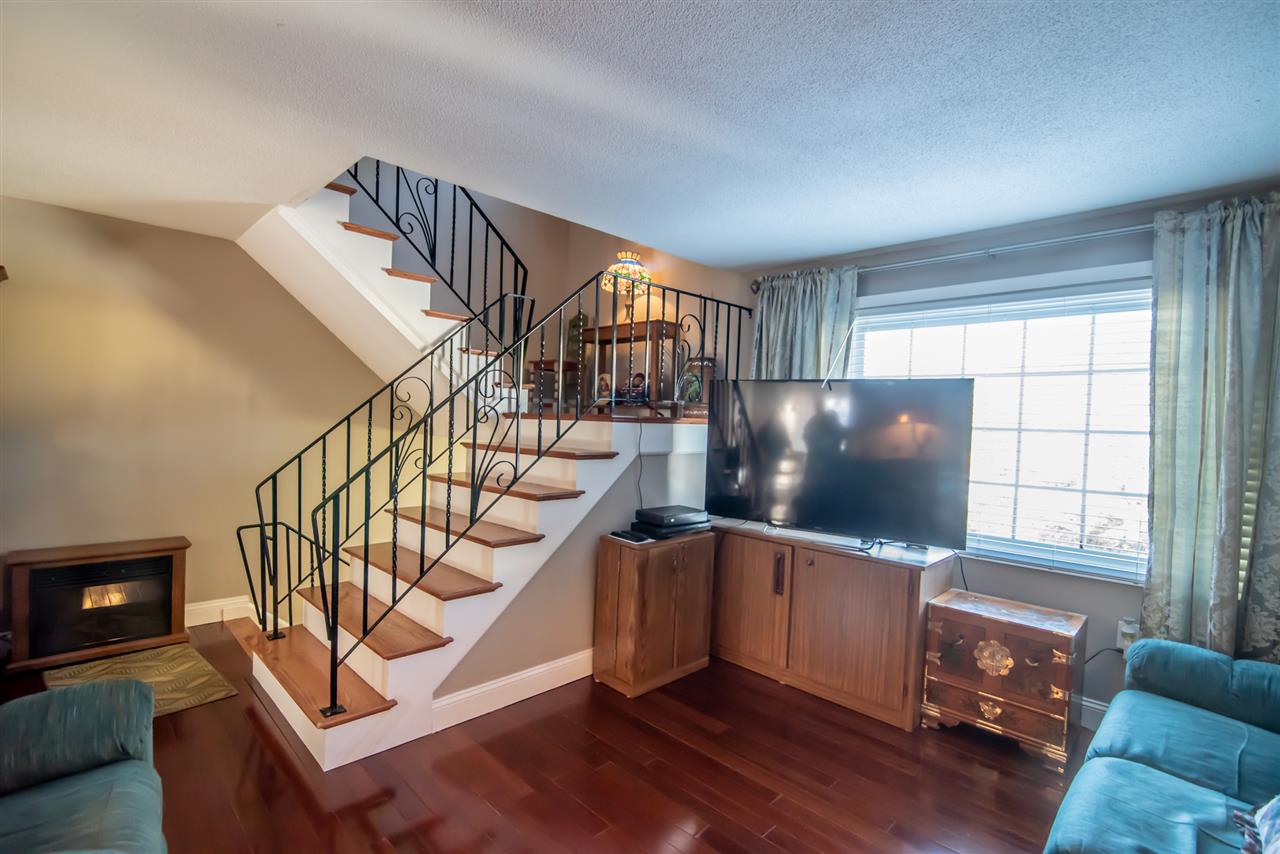 2 D Pine Isle Drive, Unit D Derry, NH 03038 - Photo 11 of 34