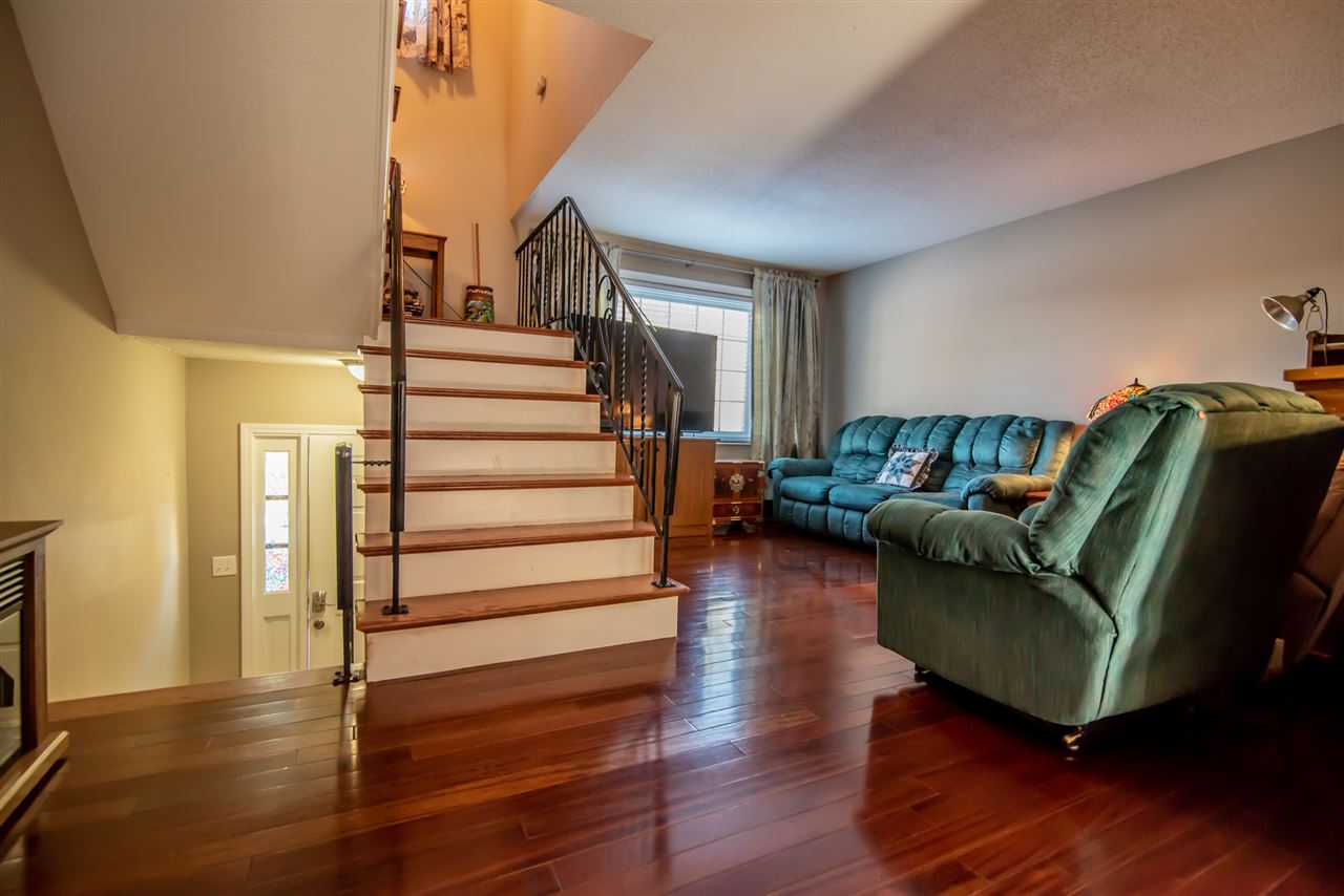 2 D Pine Isle Drive, Unit D Derry, NH 03038 - Photo 15 of 34