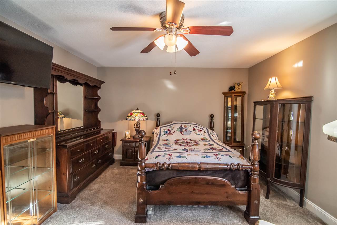 2 D Pine Isle Drive, Unit D Derry, NH 03038 - Photo 17 of 34