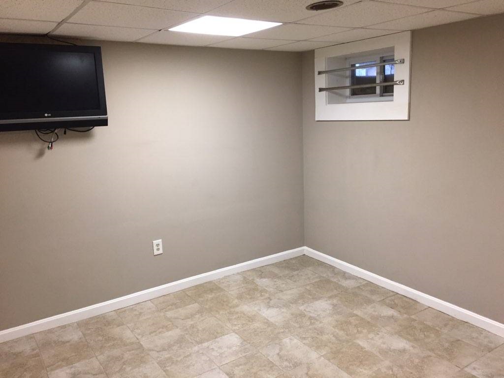 2 D Pine Isle Drive, Unit D Derry, NH 03038 - Photo 23 of 34