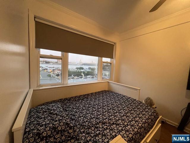 11 Beverly Place Edgewater, NJ 07020 - Photo 14 of 17