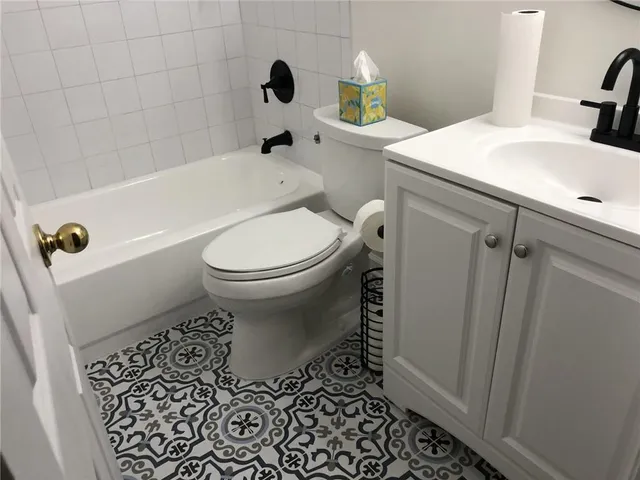 $474,000 | 2163 Berryhill Circle Southeast, Smyrna, GA 30082