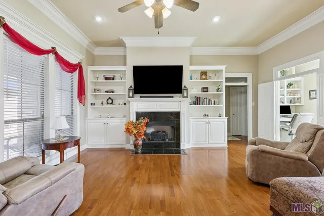 $290,000 | 34113 Spring Lake Drive, Walker, LA 70785