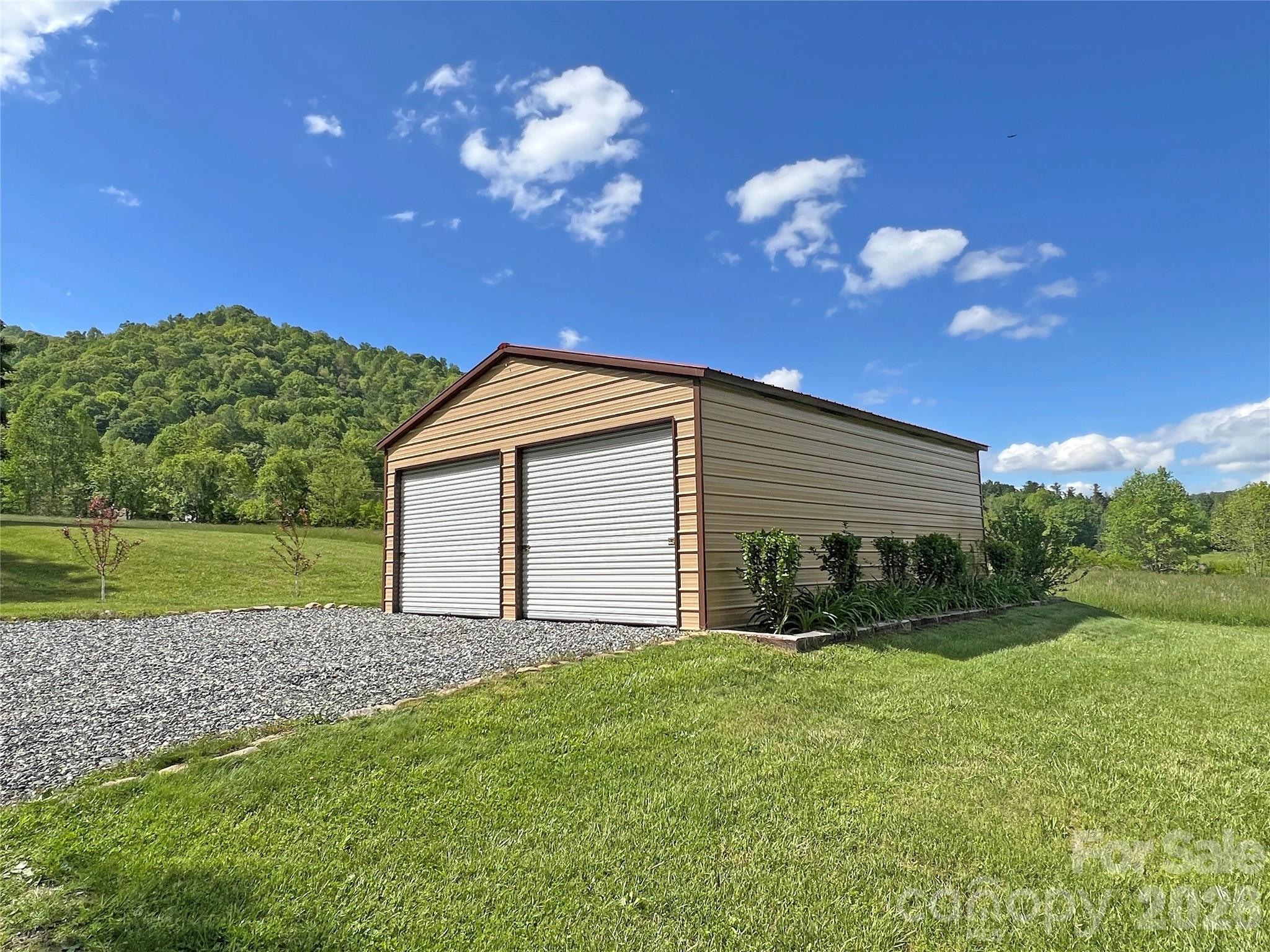 550 Joe Payne Road Marshall, NC 28753 - Photo 38 of 42