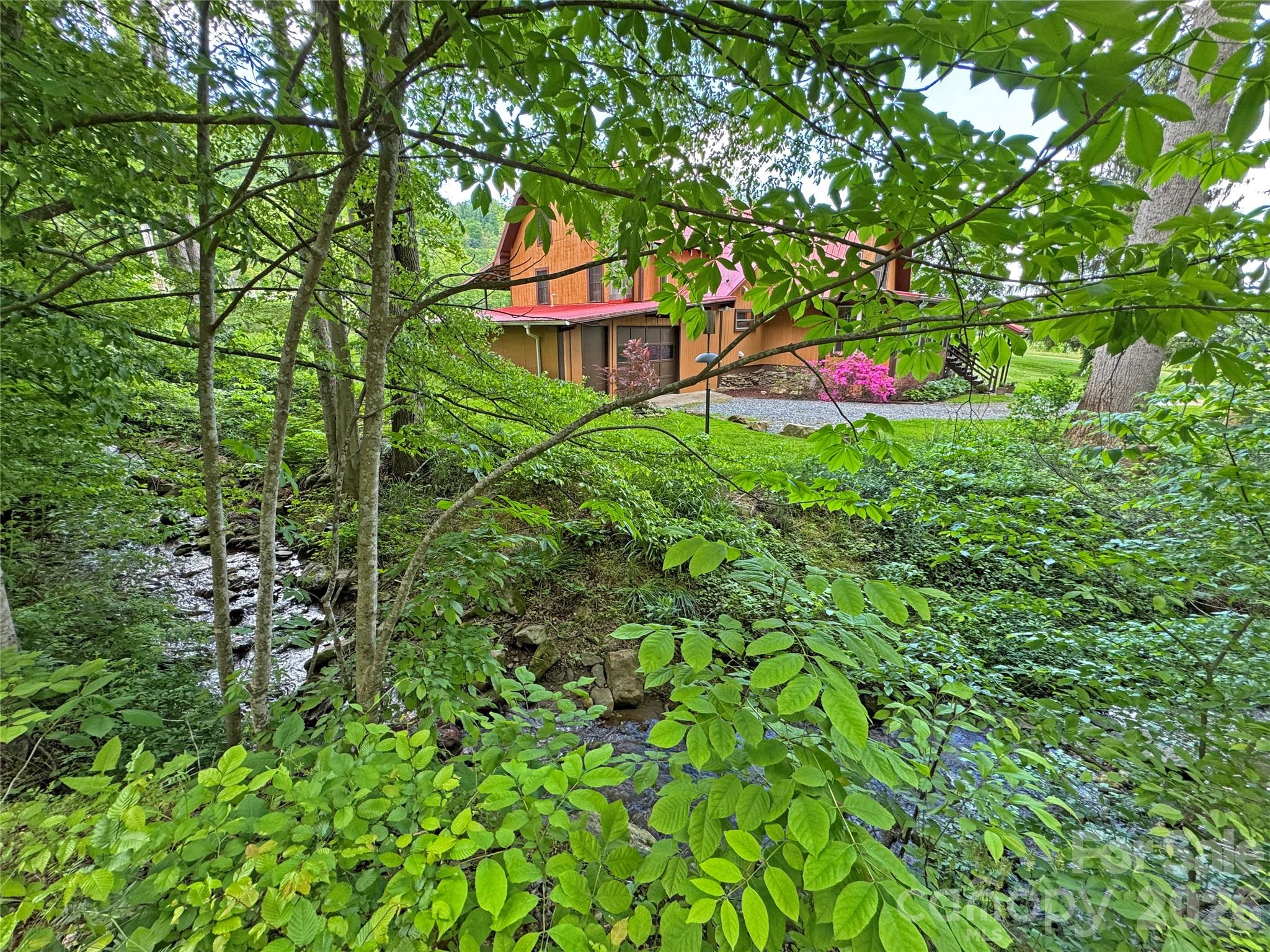 550 Joe Payne Road Marshall, NC 28753 - Photo 6 of 42