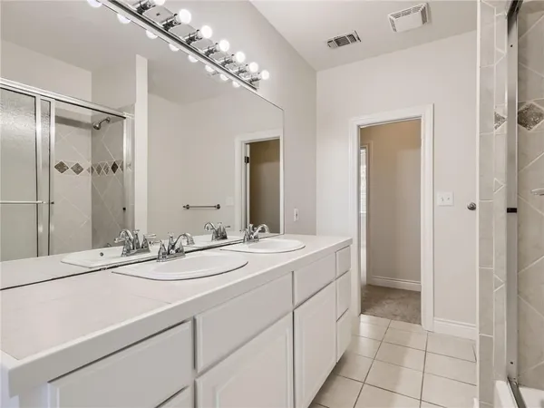$8,000 | 267 North Commons Ford Road, Austin, TX 78733