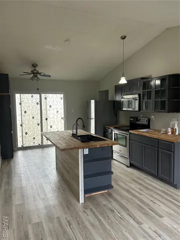 $2,050 | 4155 Attleboro Court, St. Charles, MO 63304