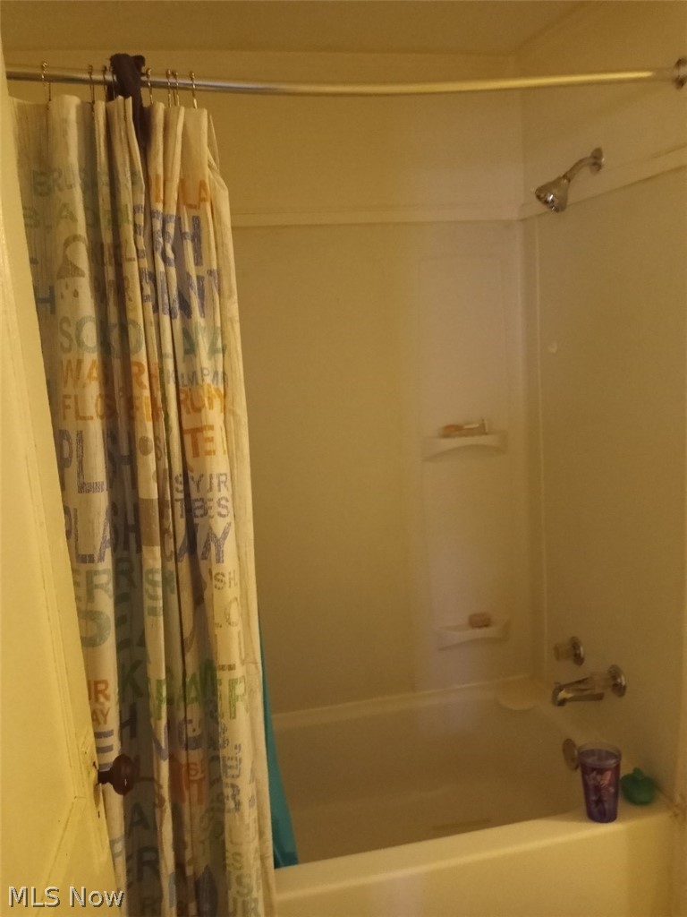 1333 Manchester Road Akron, OH 44307 - Photo 17 of 20