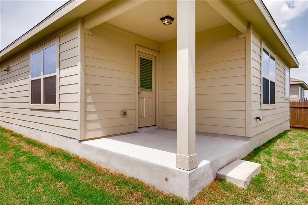 10021 Gertrudis Loop Austin, TX 78747 - Photo 10 of 13
