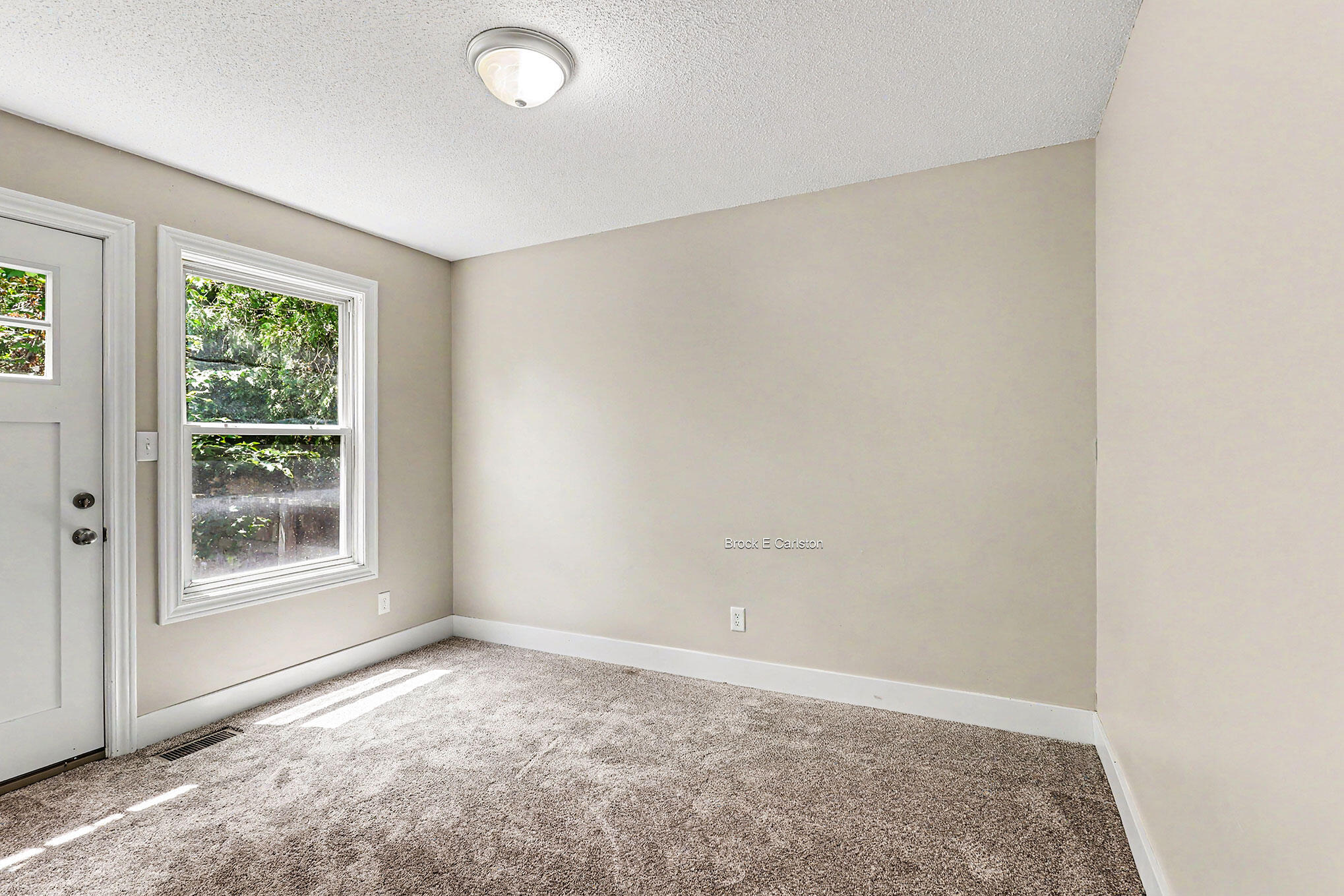 643 East Sternberg Road Norton Shores, MI 49441 - Photo 25 of 36 QJ1A9949