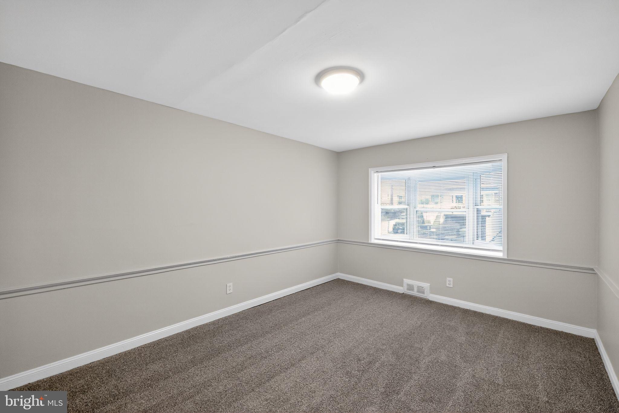 2018 Winford Road Baltimore, MD 21239 - Photo 11 of 29