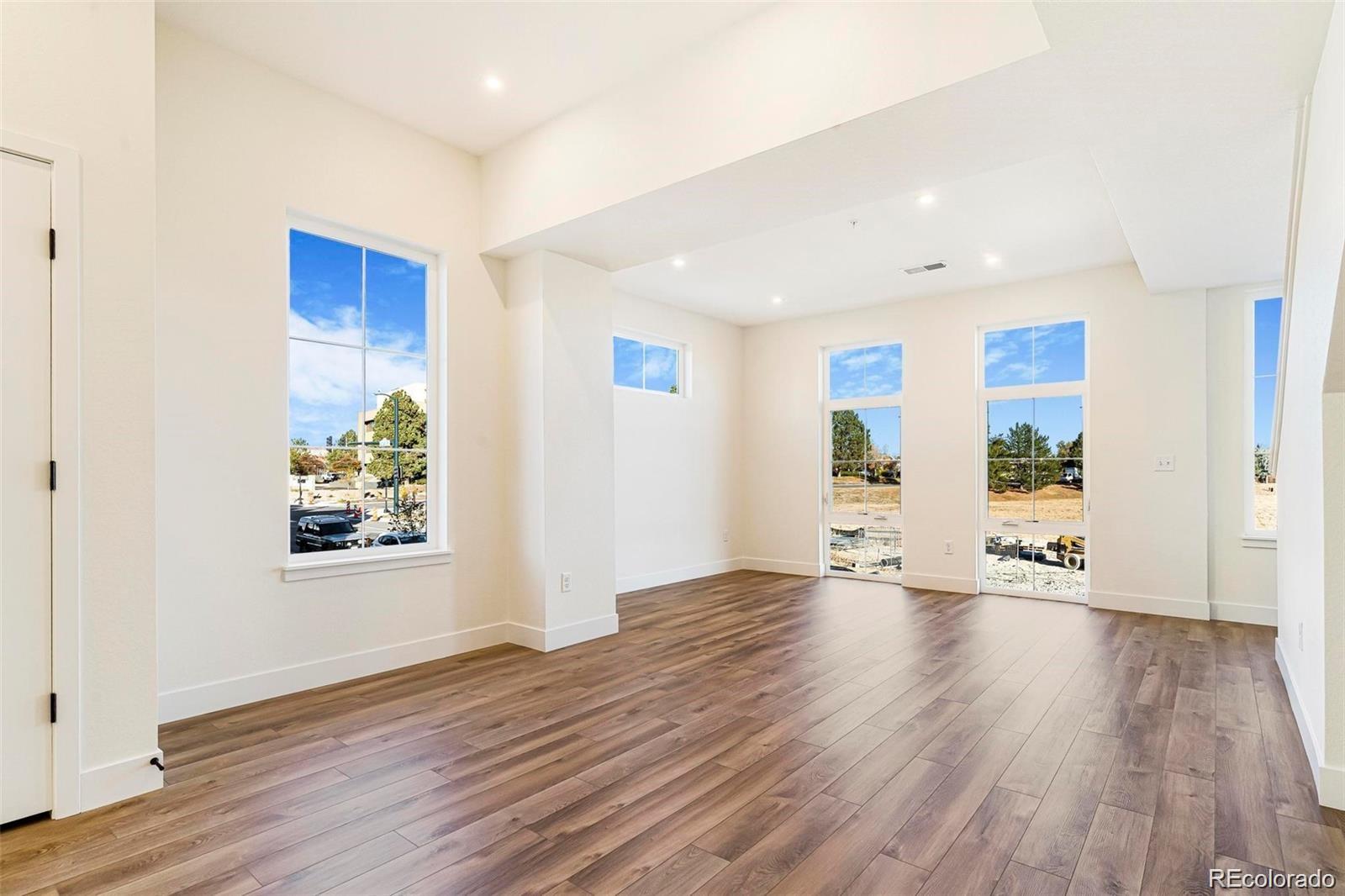 5870 West 91st Avenue Westminster, CO 80031 - Photo 7 of 18