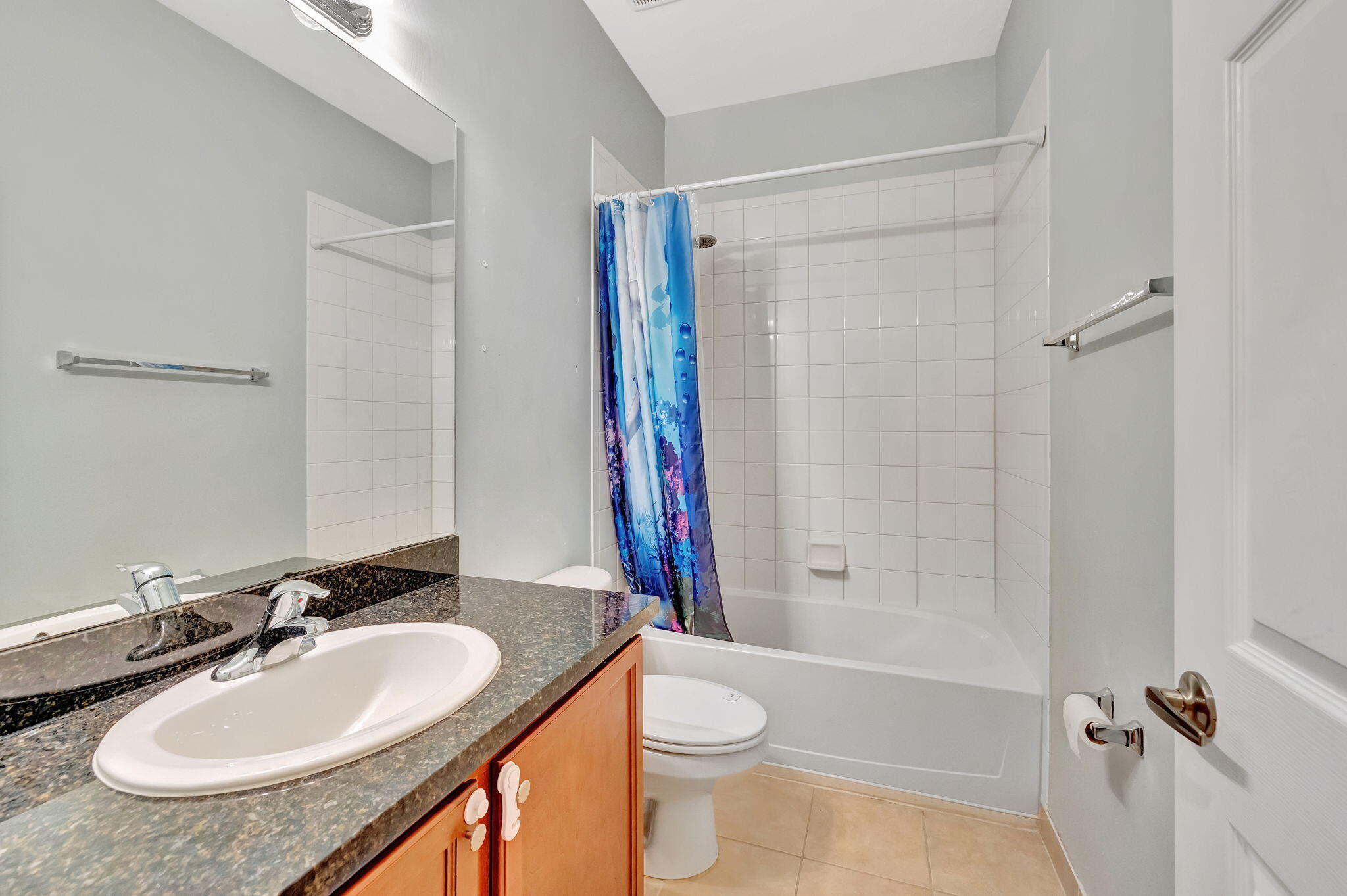 2851 Prospect Road, Unit 308 Tamarac, FL 33309 - Photo 16 of 20 Upstairs Full Bathroom
