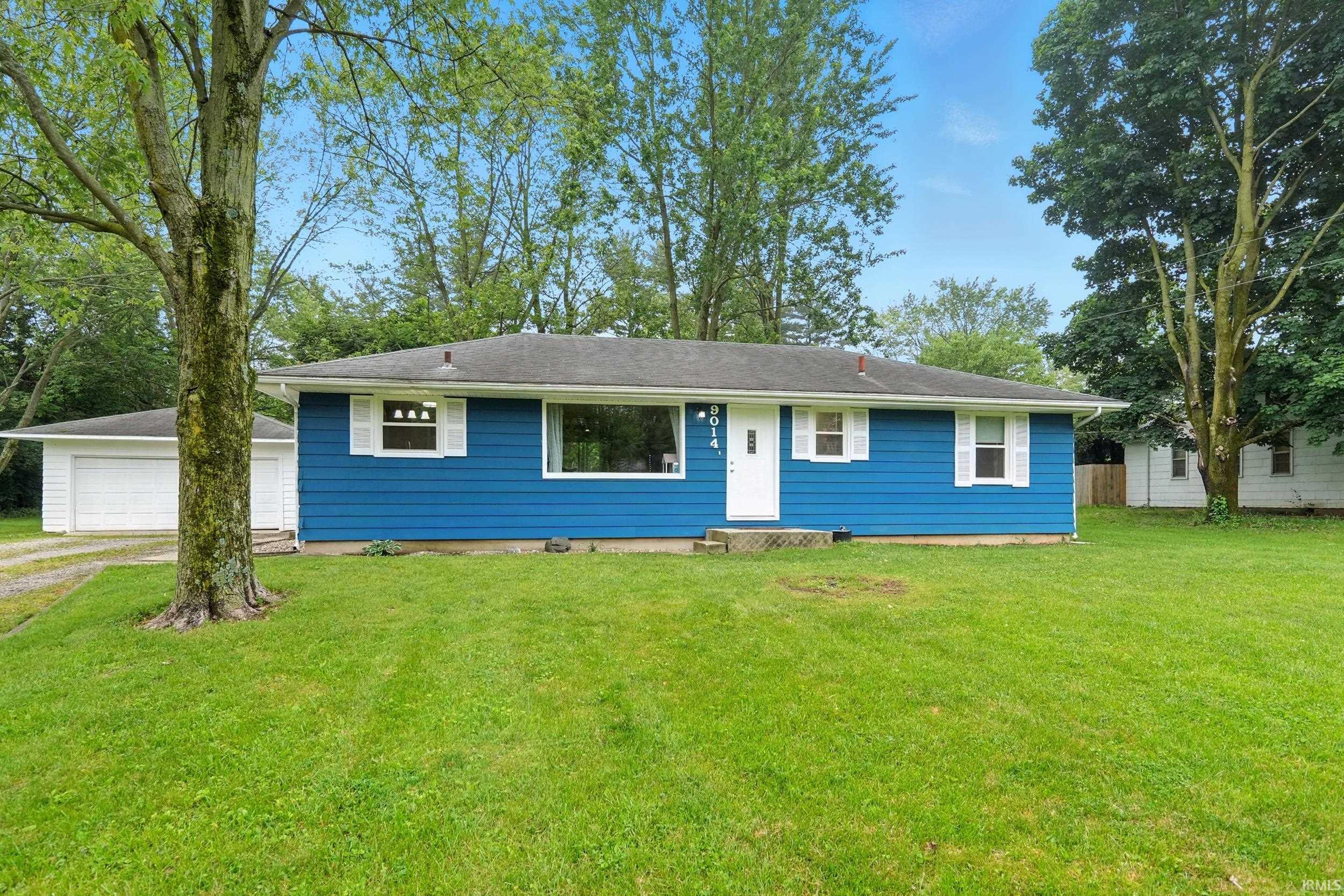 9014 Muldoon Road Fort Wayne, IN 46819 - Photo 3 of 35
