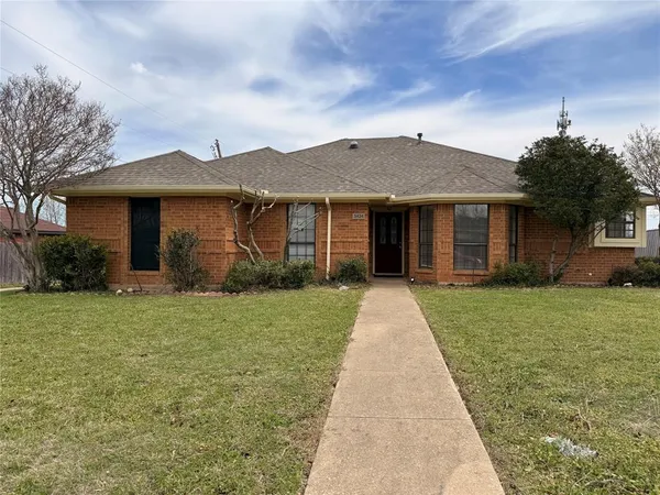 $2,100 | 3424 Tina Street, Sachse, TX 75048